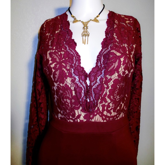 Lulu's Burgundy Long Sleeve Lace Dress Small NWOT! - Picture 3 of 15